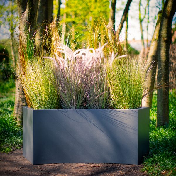 CURVED-TROUGH-PLANTER-by-Europlanters