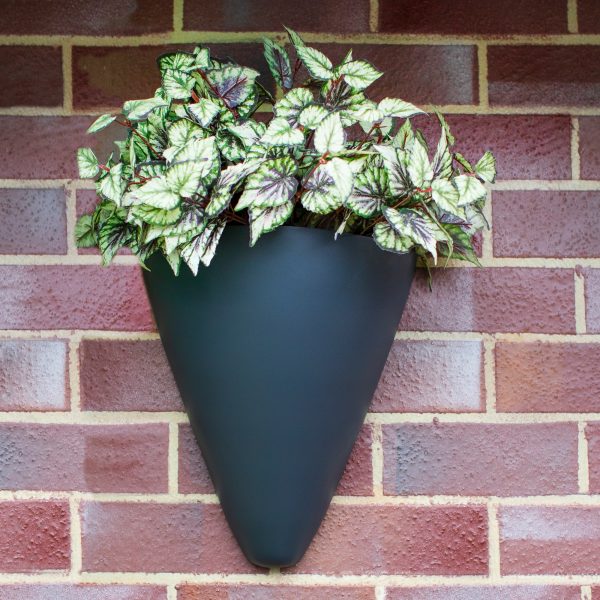 Half-Wall-Cone-planter-by-europlanters