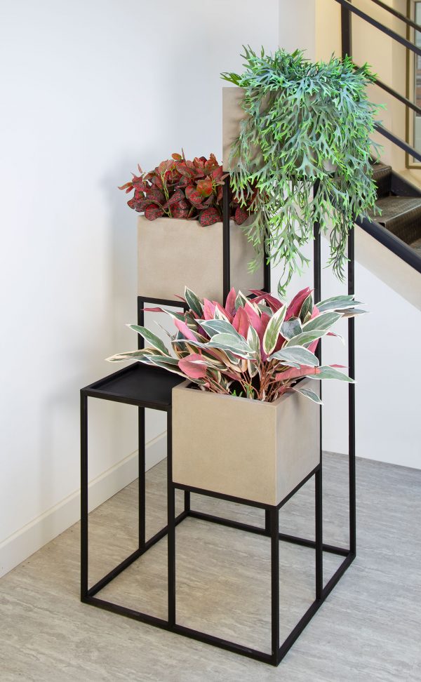 Portree-metal Planter-stand-by-Europlanters